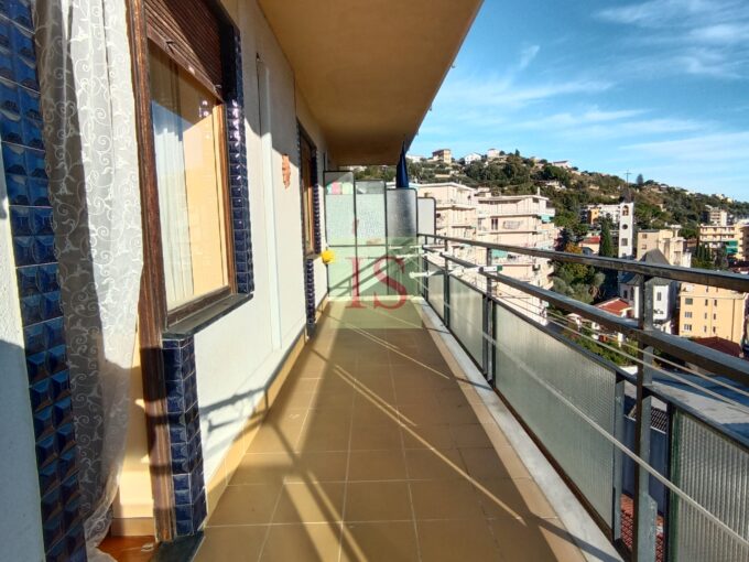 Sanremo appartamento vista mare