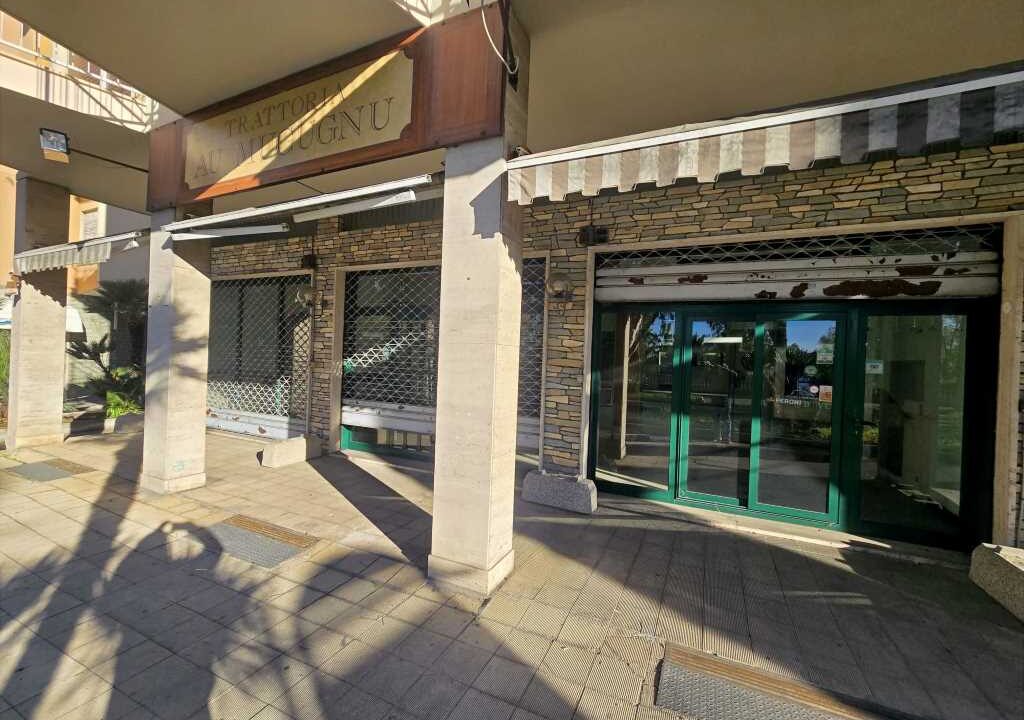 Negozio-in-vendita-ad-Ospedaletti (12)