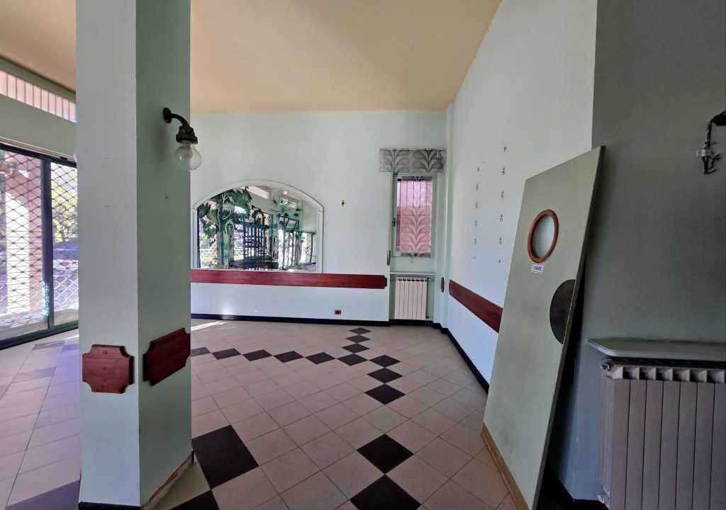 Negozio-in-vendita-ad-Ospedaletti (8)