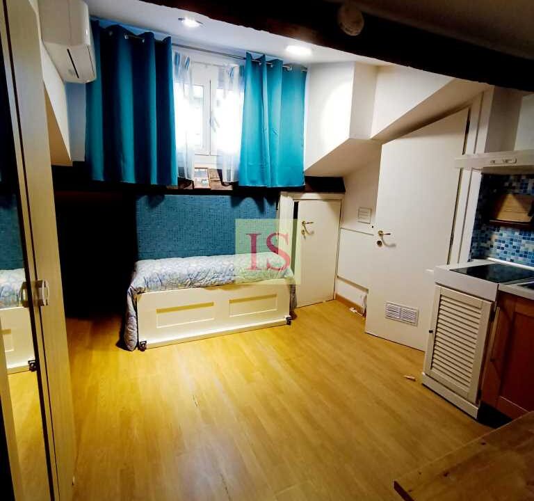 Sanremo-monolocale-in-vendita-in-palazzo-storico