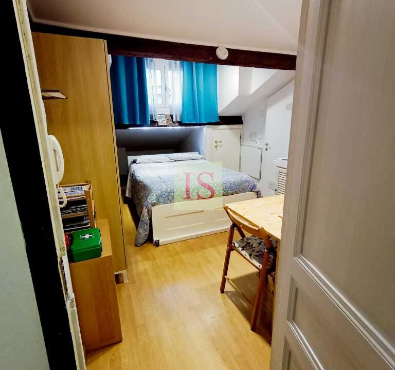 Sanremo-monolocale-in-vendita-in-palazzo-storico