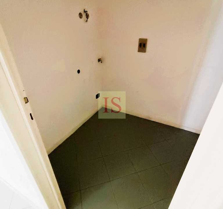 Sanremo-quadrilocale-con-posto-auto-e-vista-mare (11)