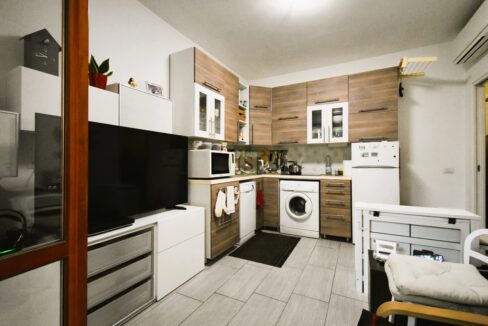 Sanremo-bilocale-con-posto-auto