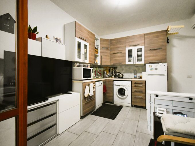 Sanremo-bilocale-con-posto-auto