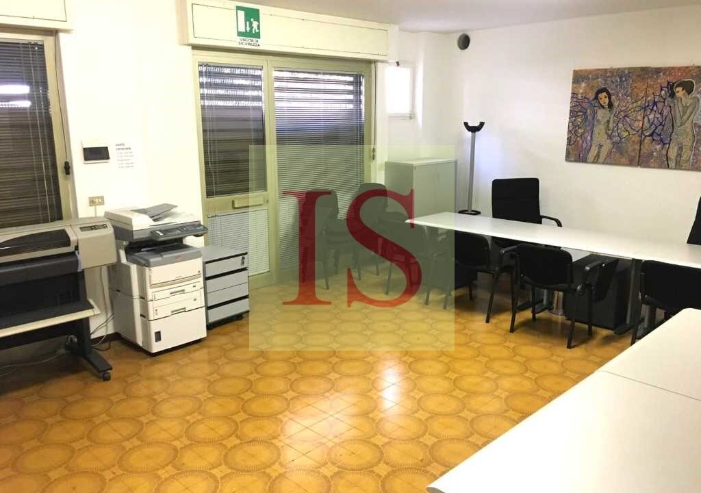 Sanremo-negozio-in-locazione (9)