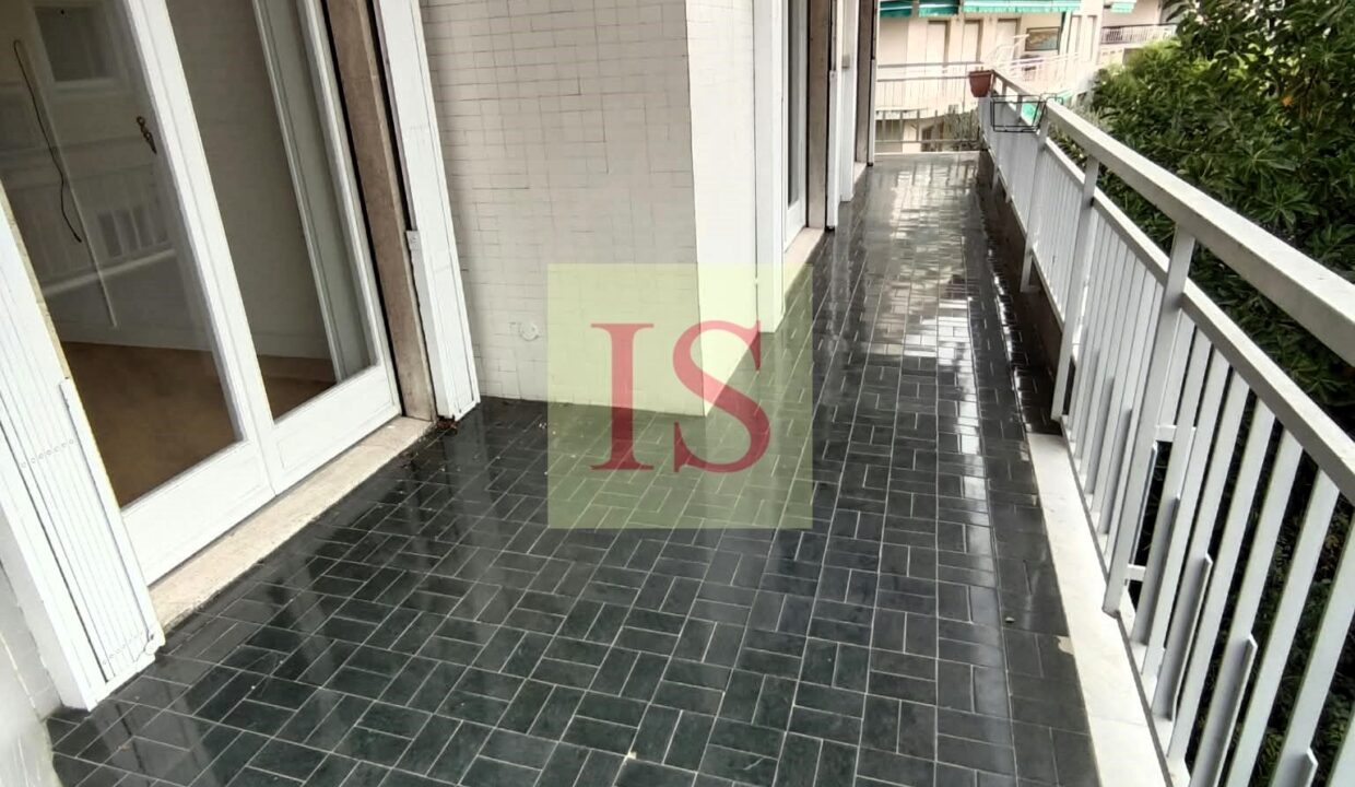 Sanremo-quadrilocale-in-vendita-zona-Casino (14)
